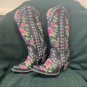Rose embroidery Lane boots